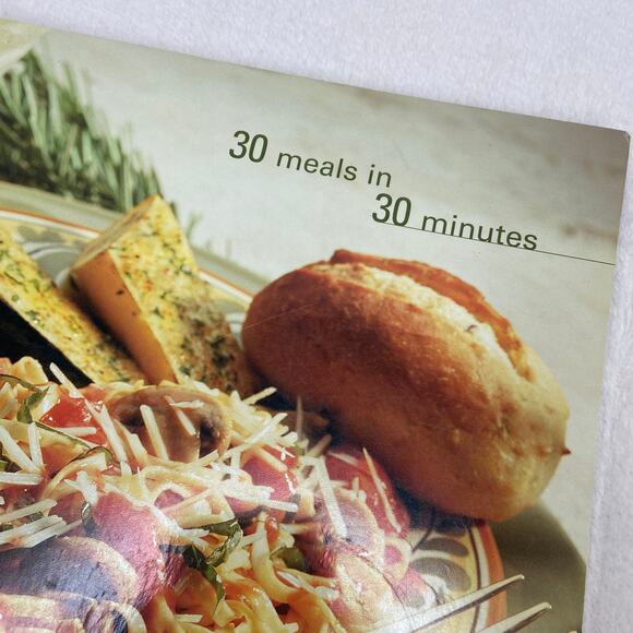 Jenny Craig 30 Meal in 30 Minutes Cookbook Low Calorie Low Fat Diet Book - Picture 3 of 6